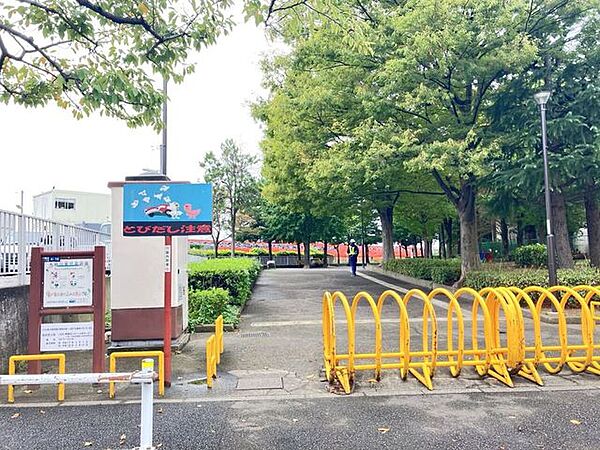 木根川東児童遊園 310m