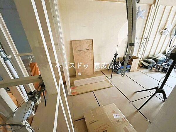 広すぎないスペース。お子様のお部屋や書斎など、新居での生活の夢が膨らみますね！