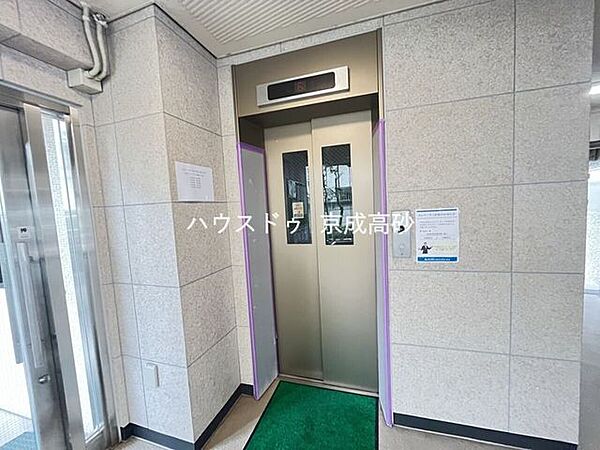 エレベーター1基
