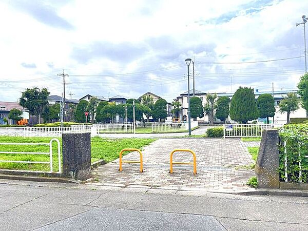 中馬場児童交通公園 470m