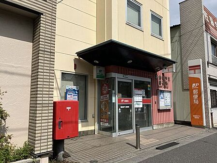 葛飾青戸三郵便局 360m