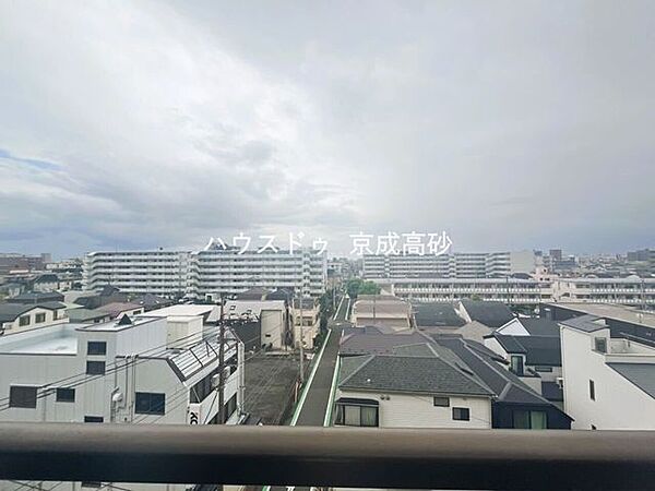 住戸からの眺望です。陽当り、通風良好です。