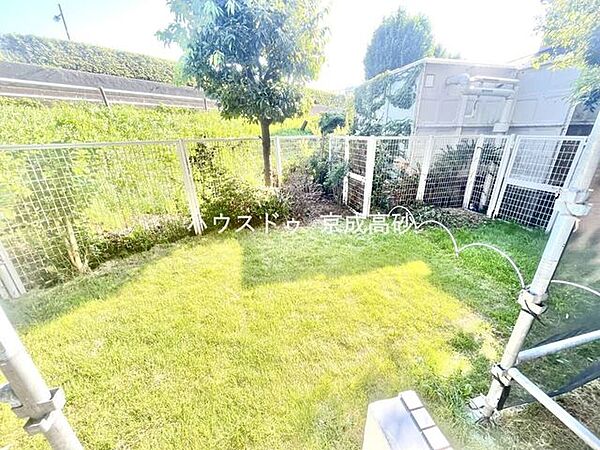 陽当たりの良い広～いお庭も付いてます！