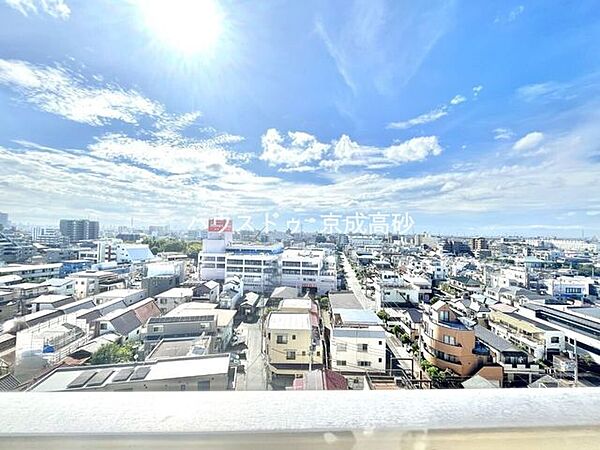 住戸からの眺望です。陽当り、通風良好です。