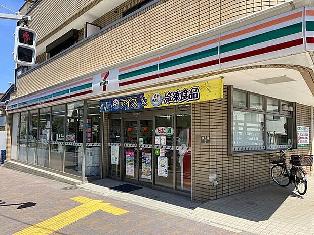 セブン-イレブン 葛飾東新小岩4丁目店 980m