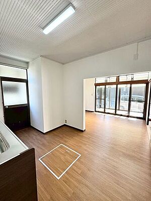 リビング/ダイニング 北区植木町植木