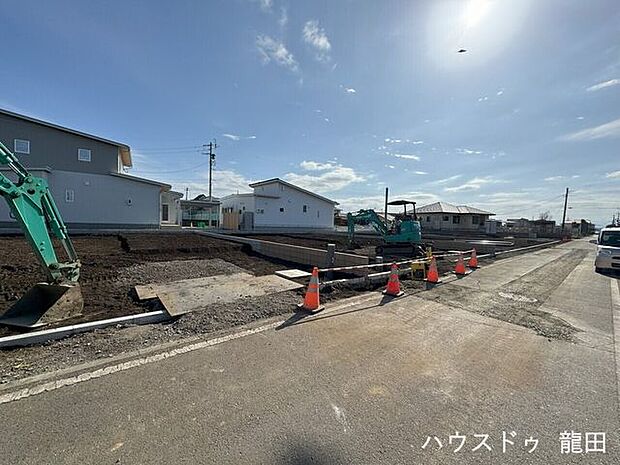 前面道路含む現地写真