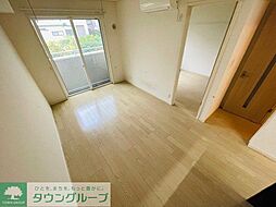 目黒ファーイースト 102 1階1LDKのリビング/ダイニング