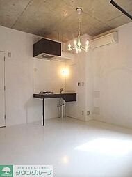 spread 002 1階ワンルームのリビング/ダイニング