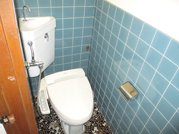 画像20:シンプルで使いやすいトイレです