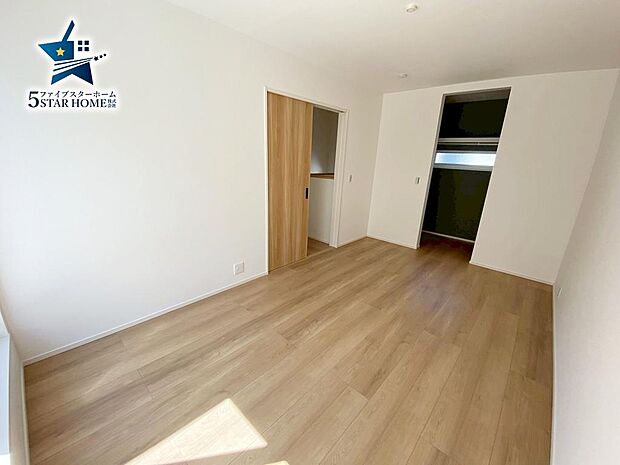 洋室7.5帖、WICです！