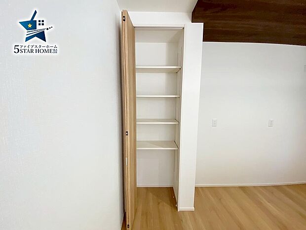 キッチン横収納です！