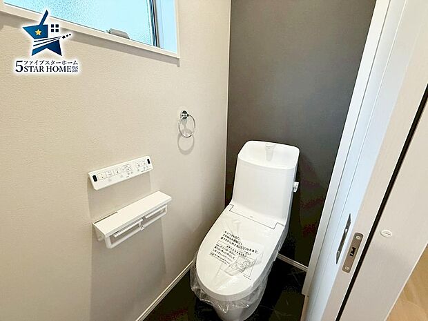 1階2階ともにウォシュレット付きです！