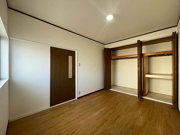洋室