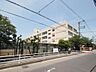周辺：八尾市立用和小学校まで約640m 小学校へは徒歩8分です。新一年生のお子様には、お友達と楽しく通学できる適度な距離ですね。