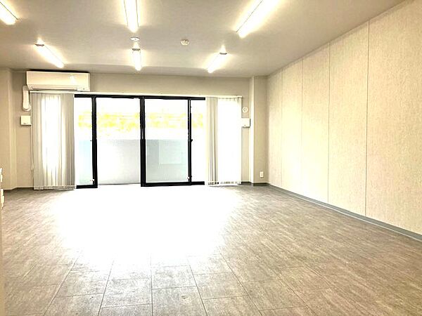 集会室