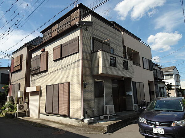 townhouse 埼玉県川越市大字古市場463-15
地図を見る