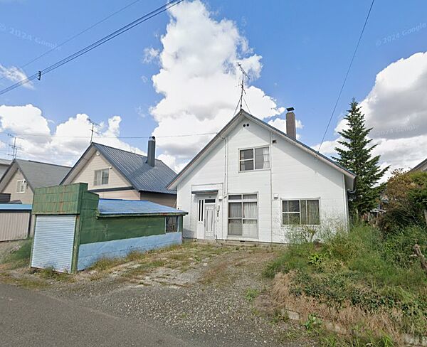 detached 北海道富良野市扇町
地図を見る