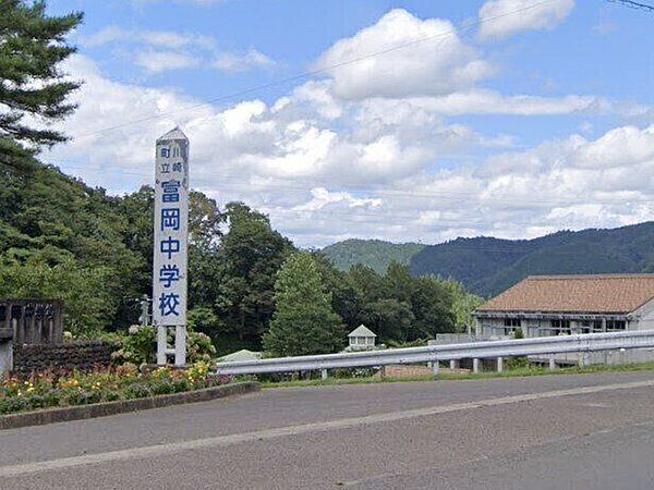 川崎町立富岡中学校 3600m