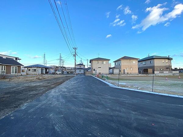 前面道路含む現地写真