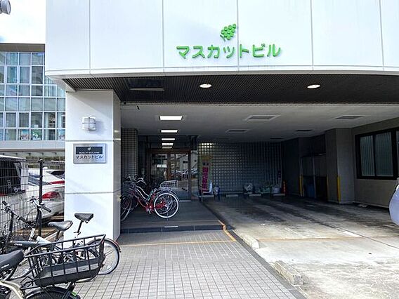 メッセワールド...