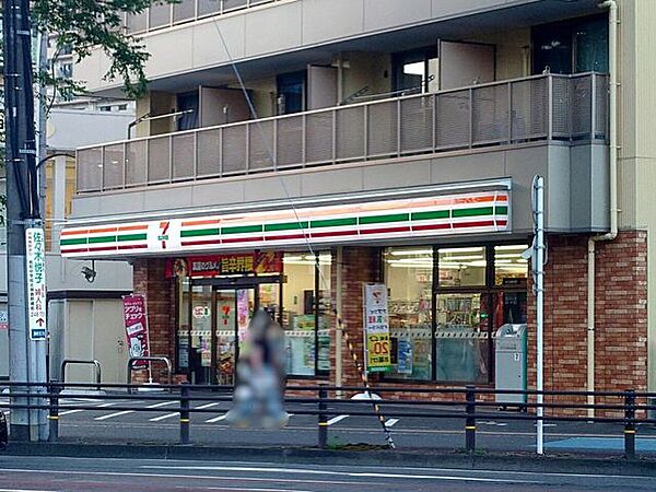 セブン-イレブン 仙台長町駅前店 350m