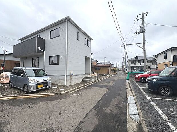 前面道路含む現地写真