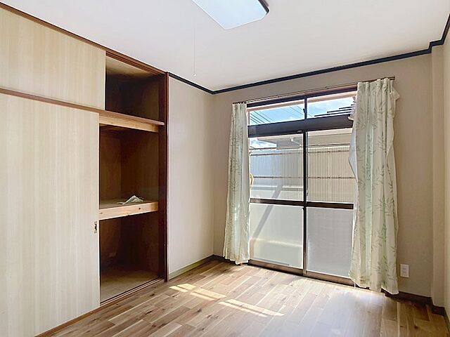 寝室