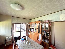 中古戸建　大字小松 6DKのリビング/ダイニング