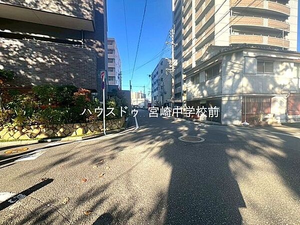 前面道路含む現地写真