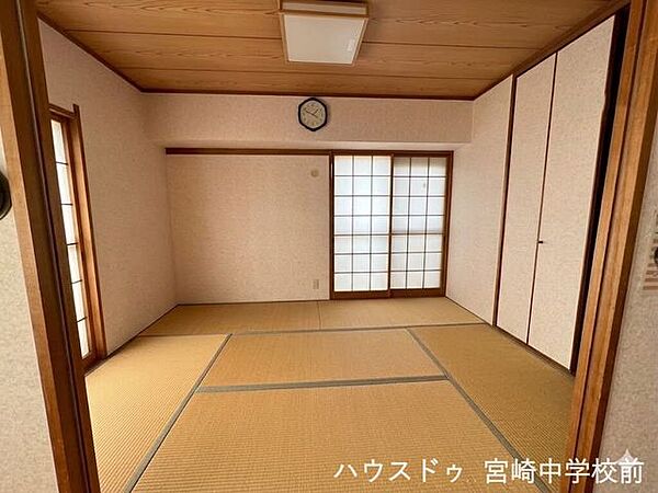 CGで家具、小物は消しています。
