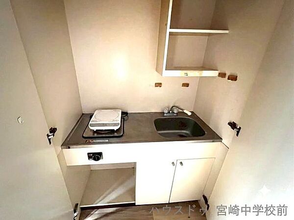 CGで小物を消しています。