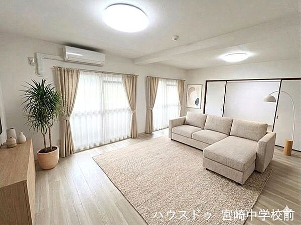 家具・小物はAIで配置しています。