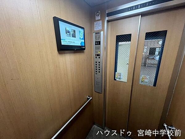 エレベータ
