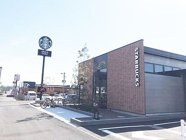 スターバックス新別府町店宮崎市青葉町にある大人気コーヒーストアー及び関連商品専門店。お車でも便利なドライブスルー店舗(混雑にて一時休止することがございます)ゆっくりとカフェタイムをお過ごしいた…