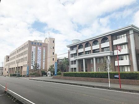 宮崎学園高等学校宮崎学園中学校・高等学校宮崎市昭和町昭和14年設立、中高一貫教育校 520m