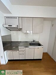 ステイブル協和 306 1階1DKのリビング/ダイニング