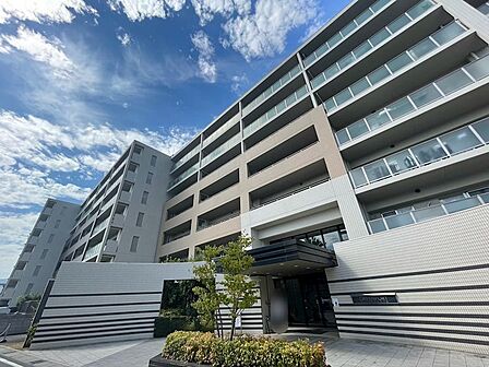 グリーンフォート長岡京5階!阪急京都線「長岡天神」駅まで徒歩約10分のマンションです!