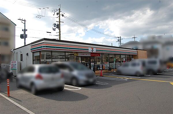 セブンイレブン 向日一文橋店（780m）