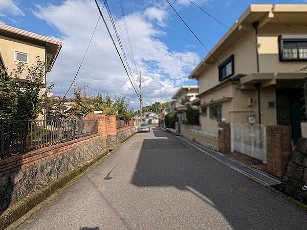 前面道路幅員約5.9m