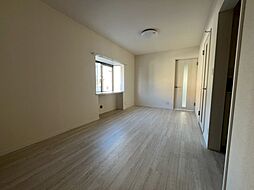 クリエール三ツ沢公園 101 1階1LDKのリビング/ダイニング