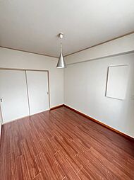 カンフリエ 302 3階ワンルームのリビング/ダイニング