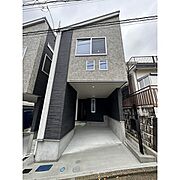 片倉町駅より徒歩16分 築3年の賃貸物件