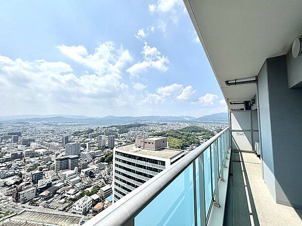 西側バルコニーからの眺望