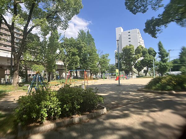 十三公園（200m）