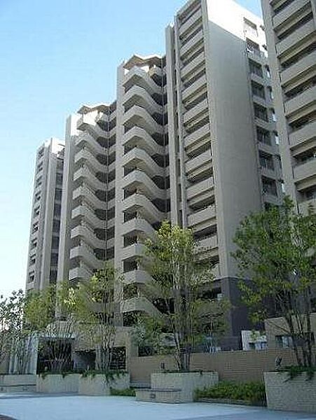 ジオ千里桃山台1番館