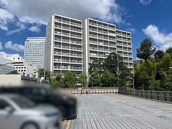 北大阪急行線「千里中央」駅徒歩約3分♪