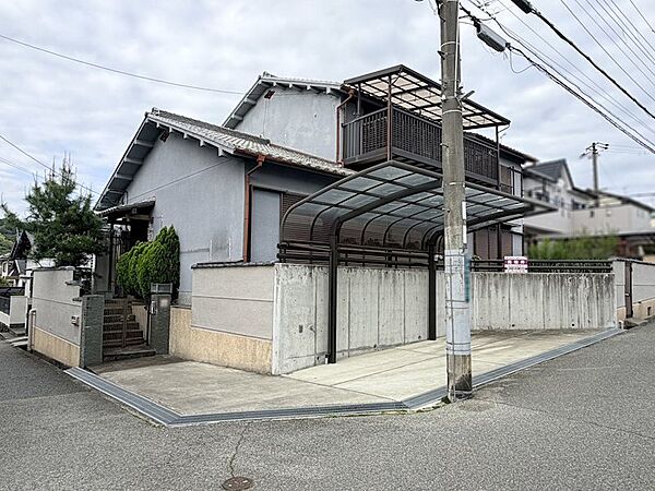 外観：328000632573