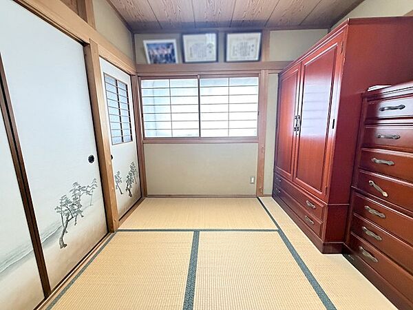 2階東側和室6帖