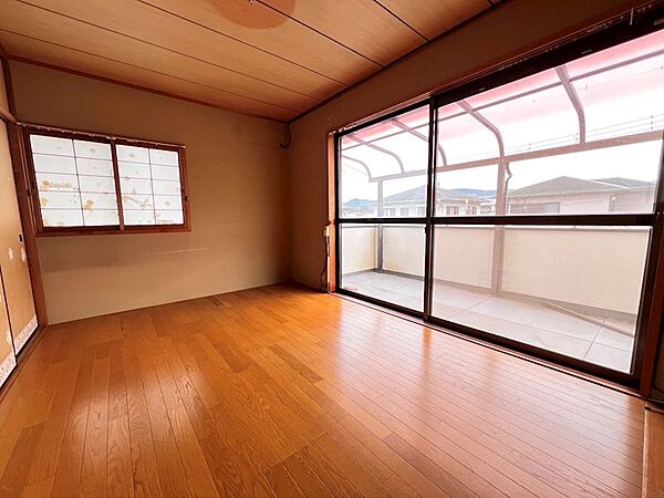 洋室約6.7帖